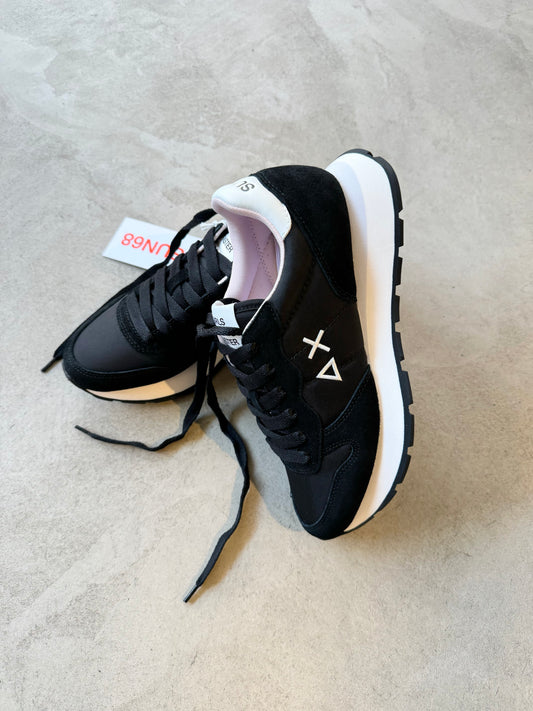 SNEAKER ALLY SOLID