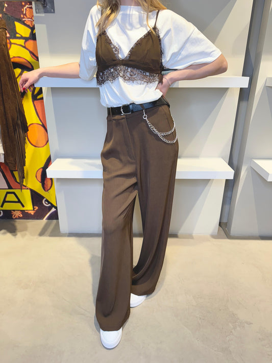 PANTALONE CON CATENA