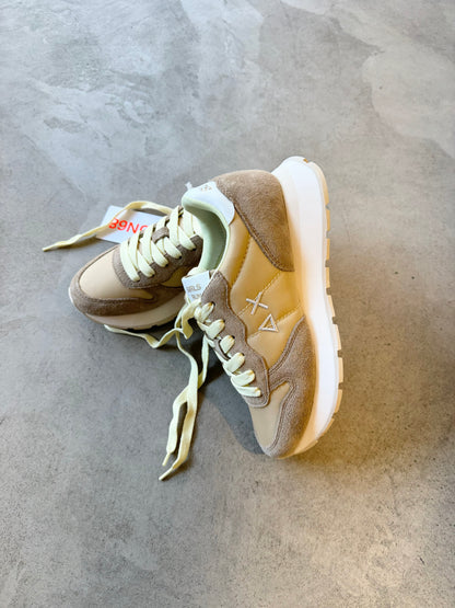 SNEAKER ALLY SOLID