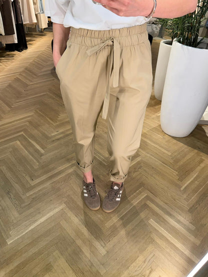 PANTALONE