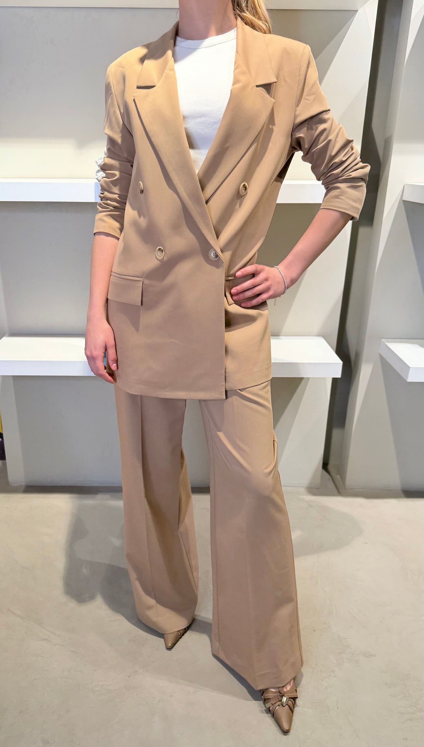COMPLETO GIACCA E PANTALONE