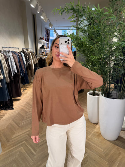 T-SHIRT m/lunga a scatoletta
