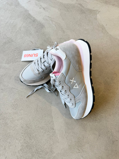 SNEAKER ALLY SOLID