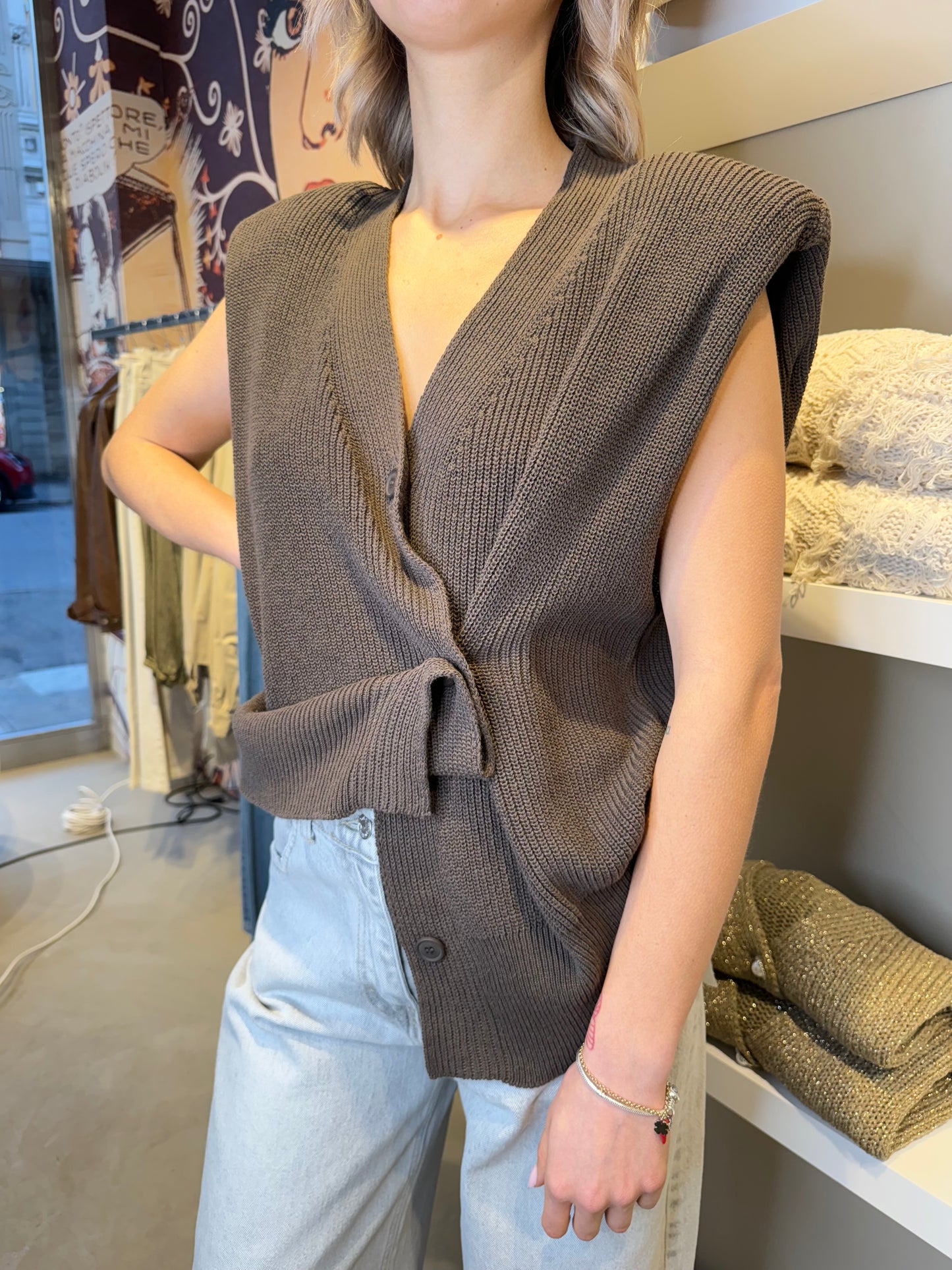GILET