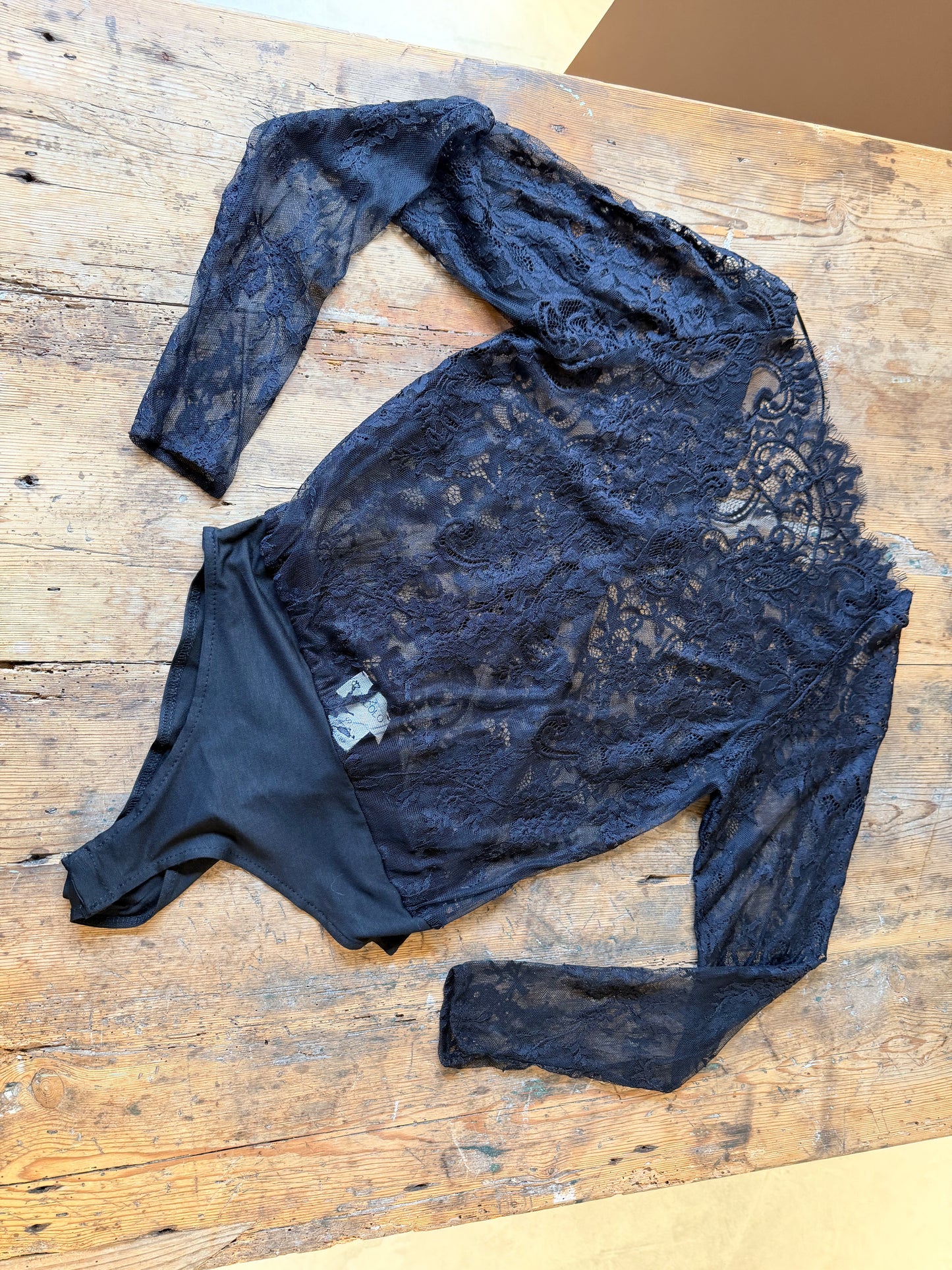 BODY IN PIZZO